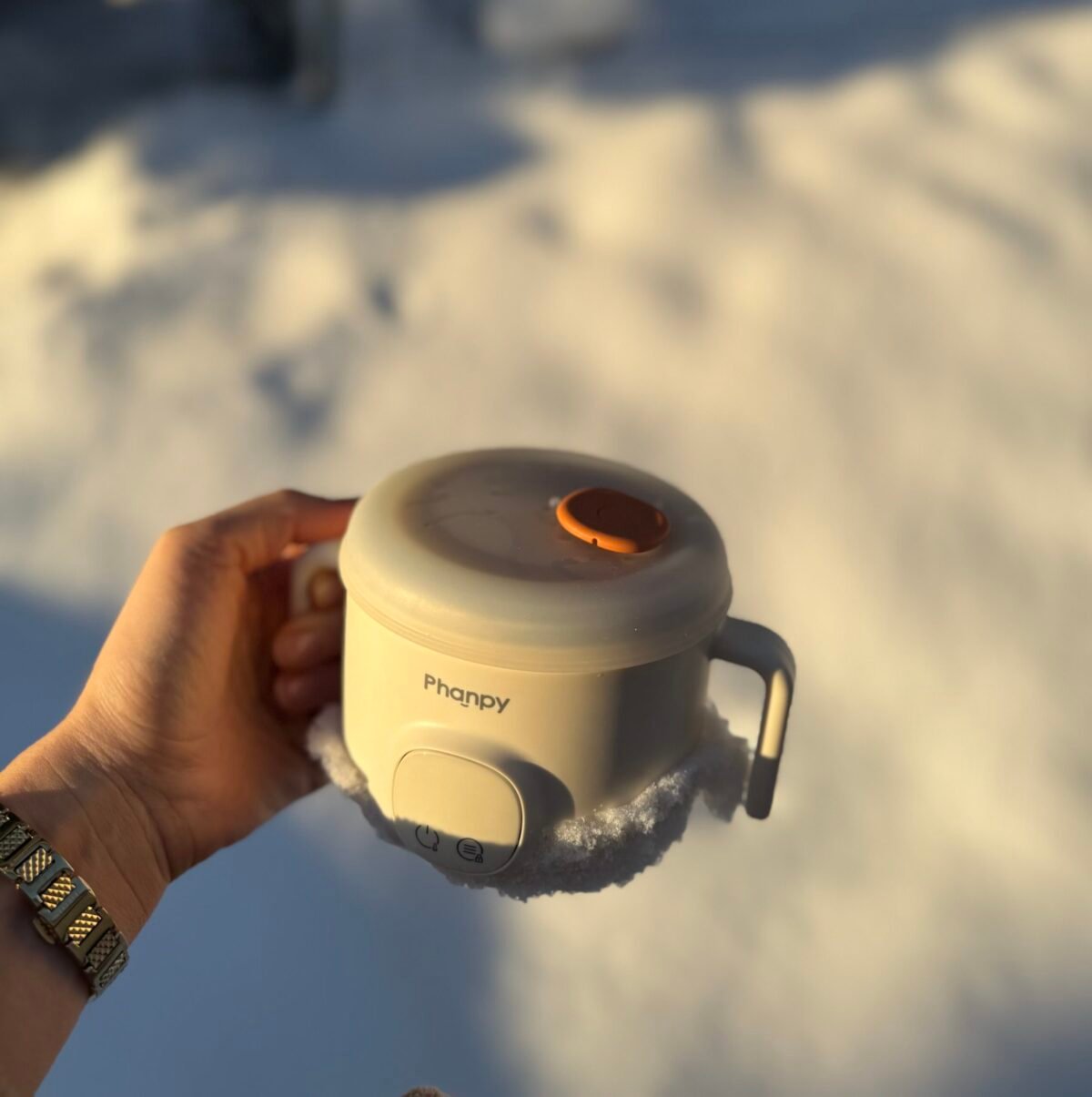 Papi prijenosna posuda za grijanje dječje hrane u zimskim uvjetima